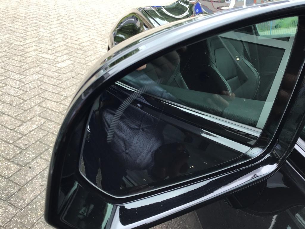 Volvo V60 2.0 t6 awd r. r-des. audio & park assist & climate line