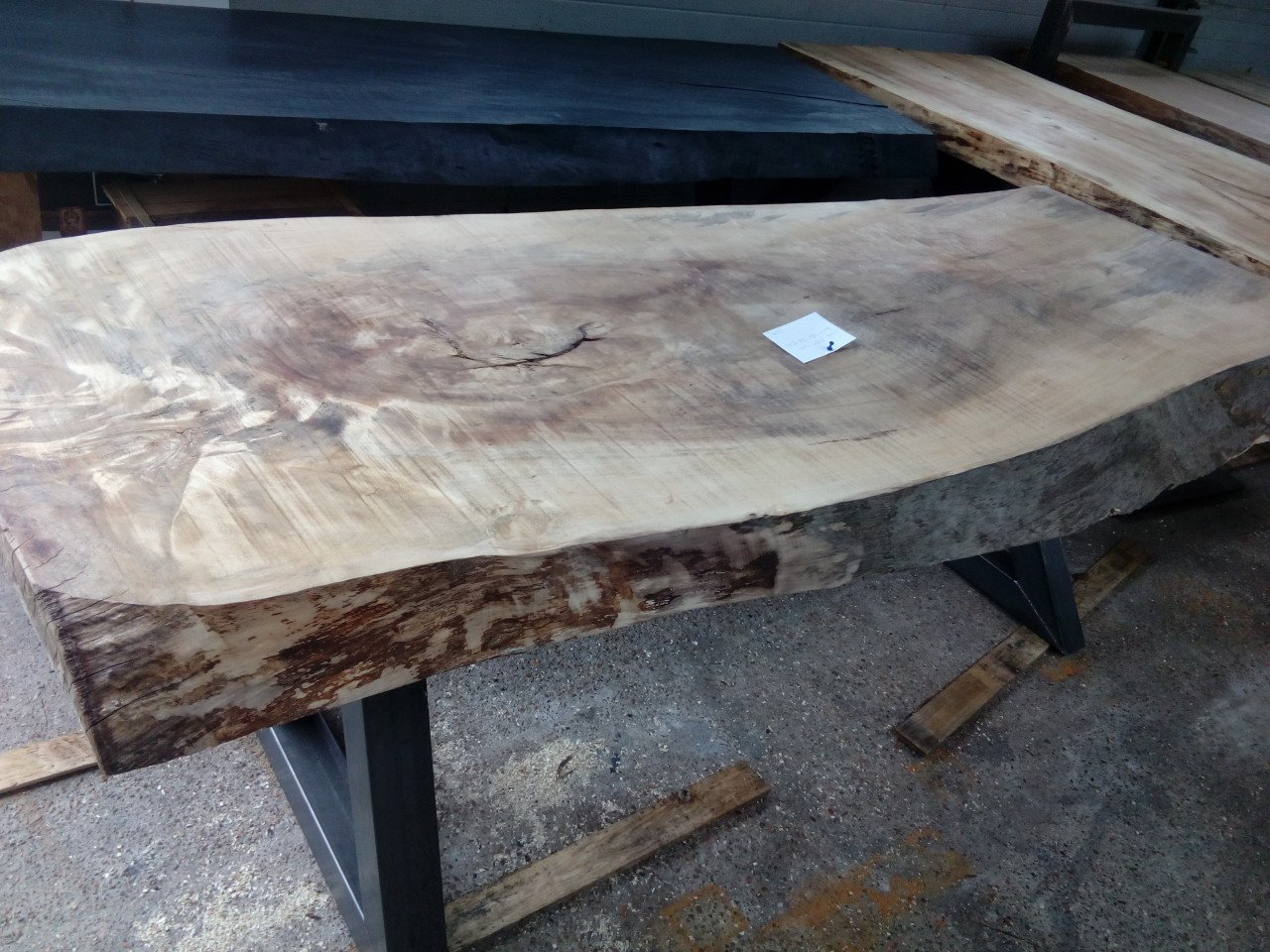 Boomstamtafels Tafelbladen - Planken in boomstamvorm decoratie bar Salon