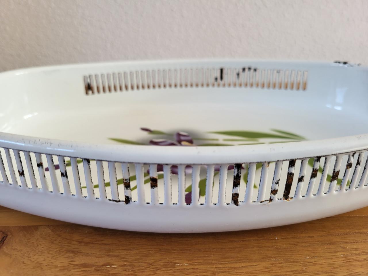 Brocante emaille schaal broodschaal broodmand iris