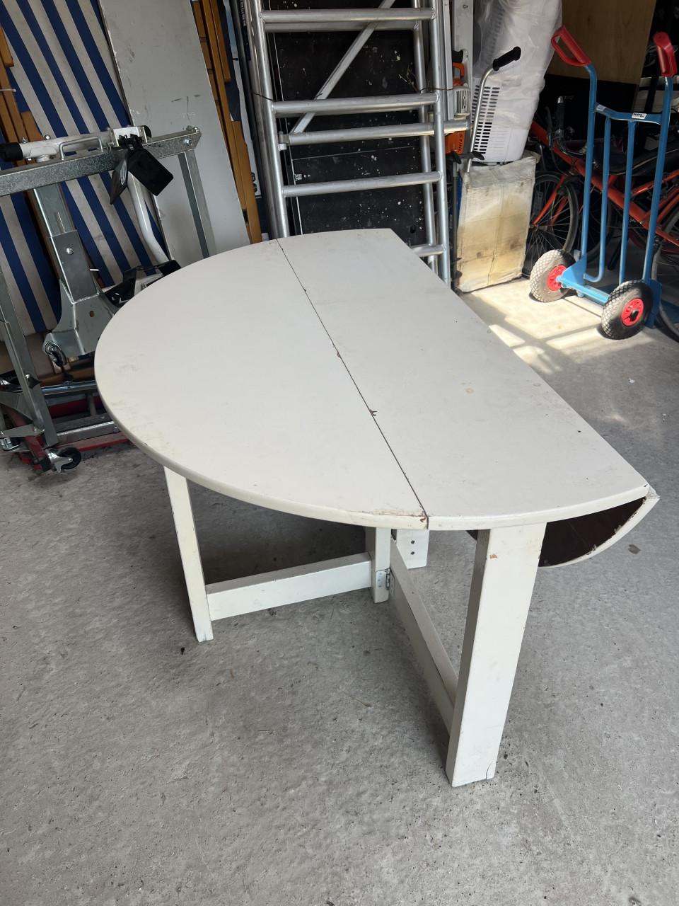 Ronde etkamertafel