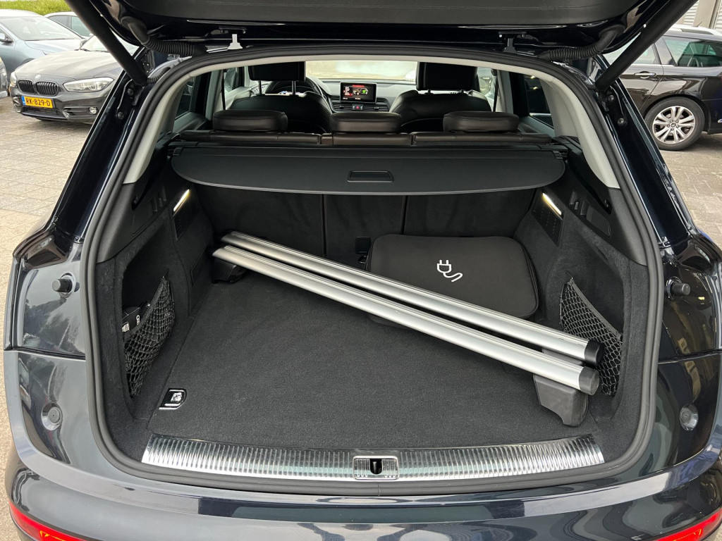 Audi Q5 55 tfsi e quattro competition s-line