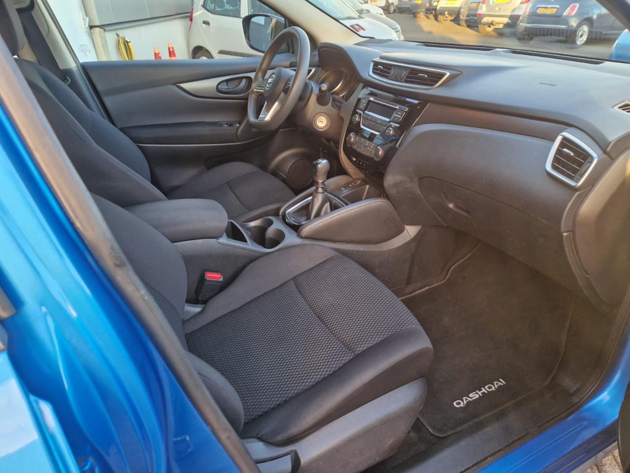 TE KOOP NISSAN QASHQAI 1.2 VISIA EURO 6 EERSTE EIGENAAR