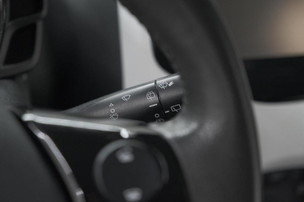 Peugeot 108 1.0 e-vti première | camera | climate control | 15 inch lichtme