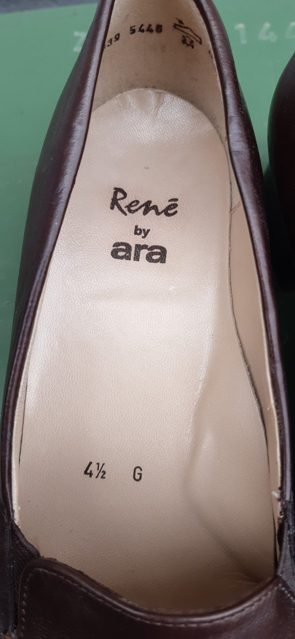 Dameschoen : Ara:  maat 4½