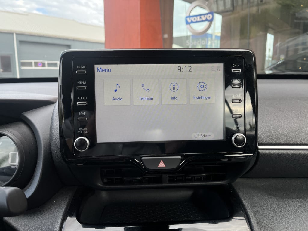 Toyota Yaris Cross 1.5 hybrid comfort | carplay | camera | acc | climate