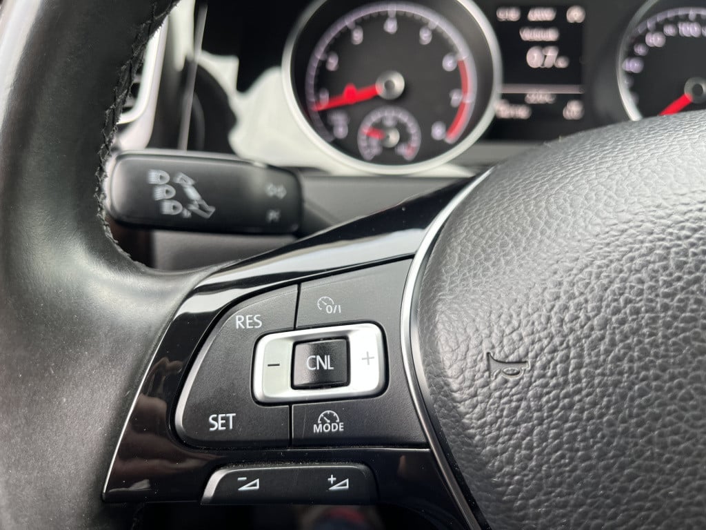 Volkswagen Golf 1.4 tsi highline