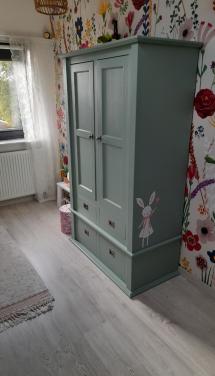 Kledingkast massief hout