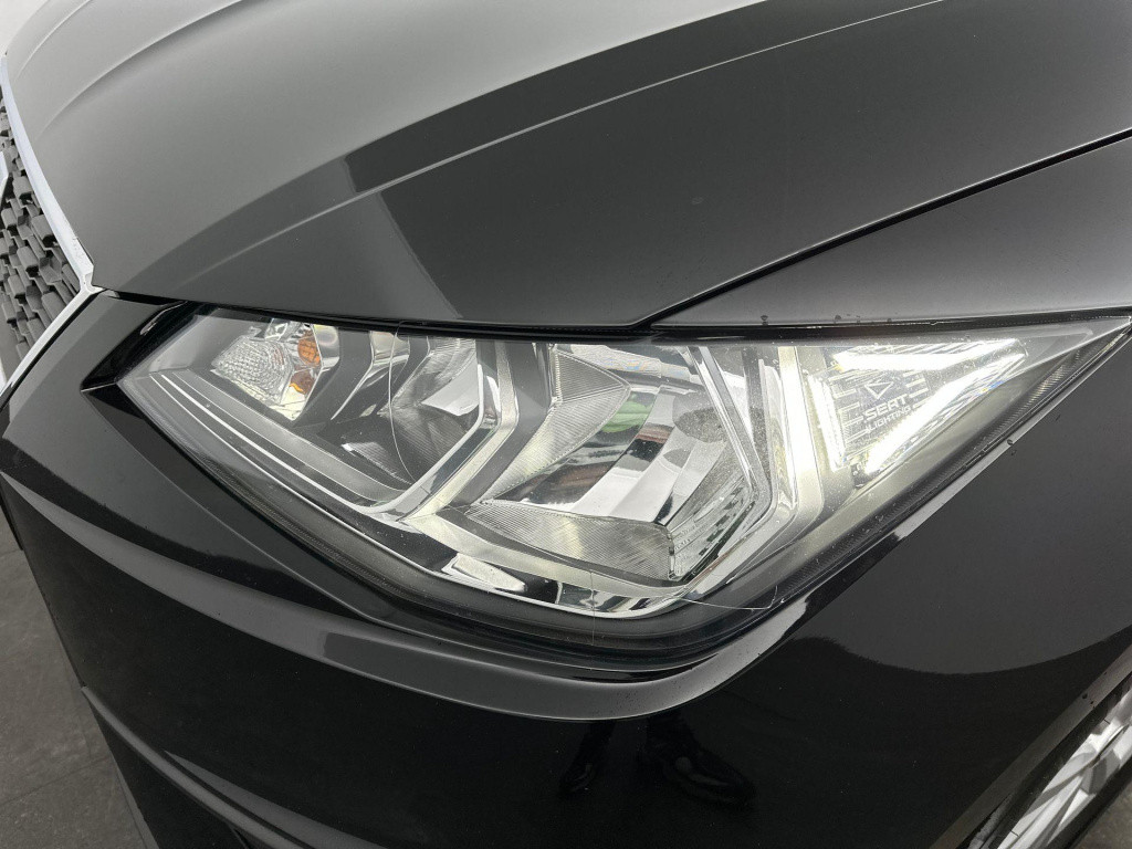 Seat Ibiza 1.0 tsi style automaat clima cruise apple carplay