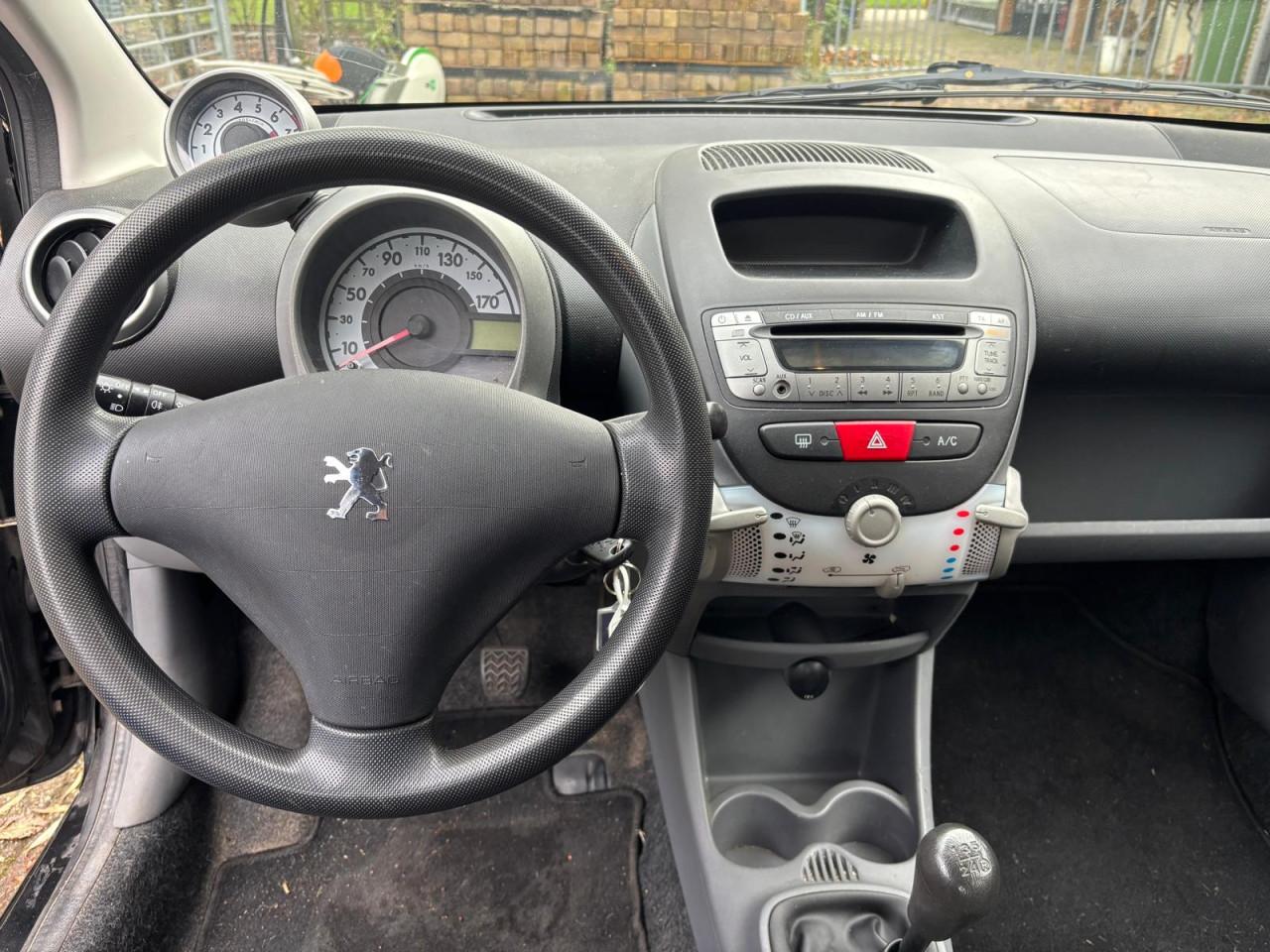 Peugeot 107 5 deurs met airco