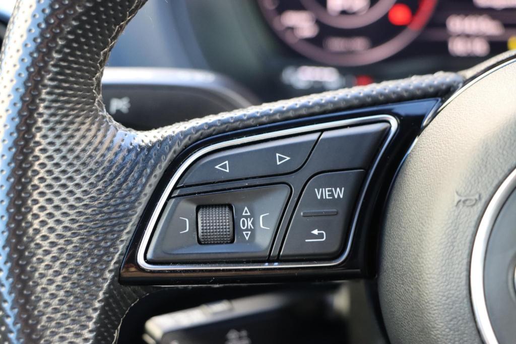 Audi Q2 35 tfsi s edition