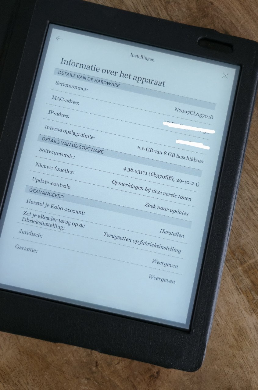 Kobo Aura One eReader