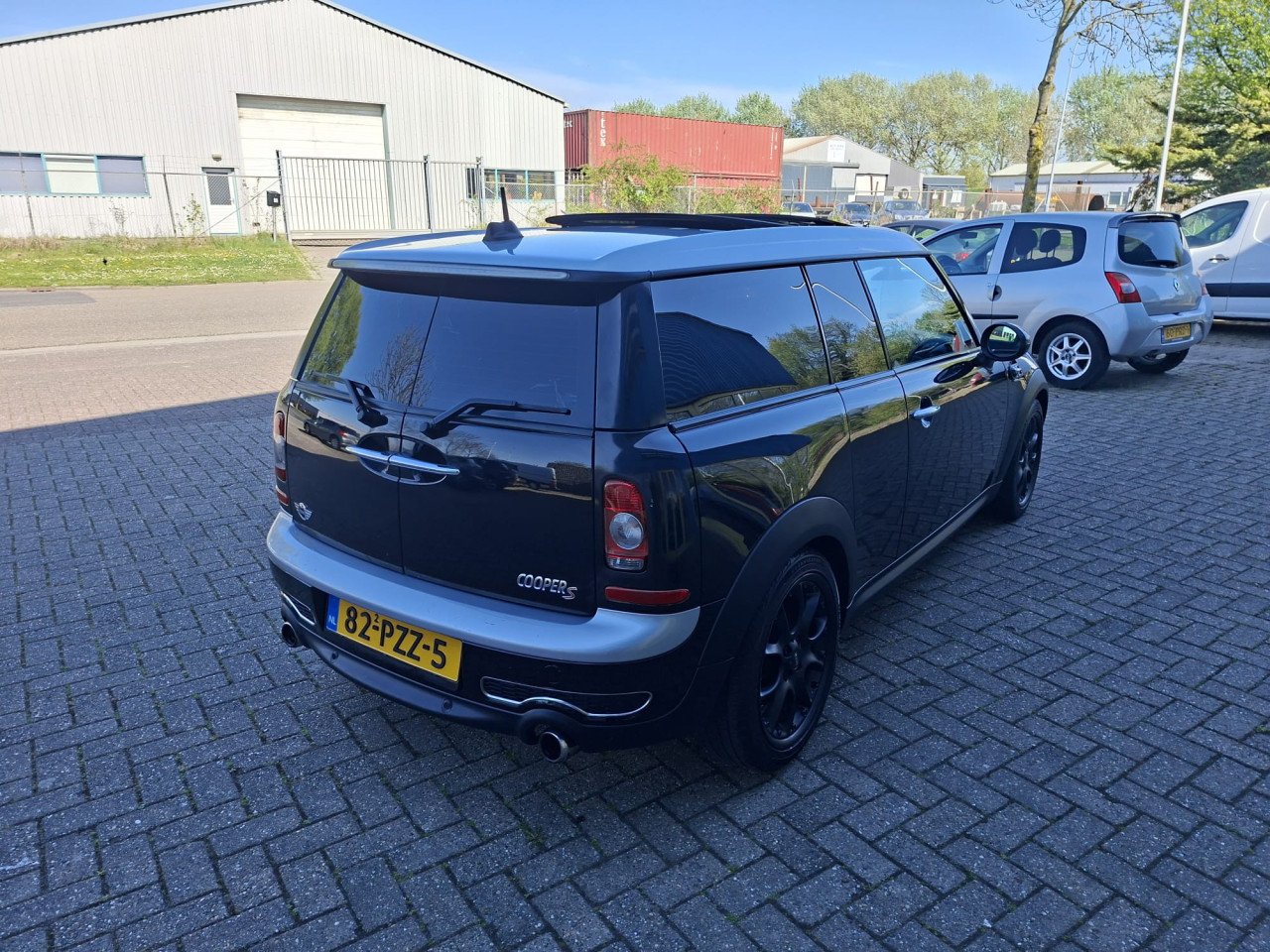 Mini Cooper CLUBMAN S 1.6 bj:2010 leer-panoramadak -navigatie-airco
