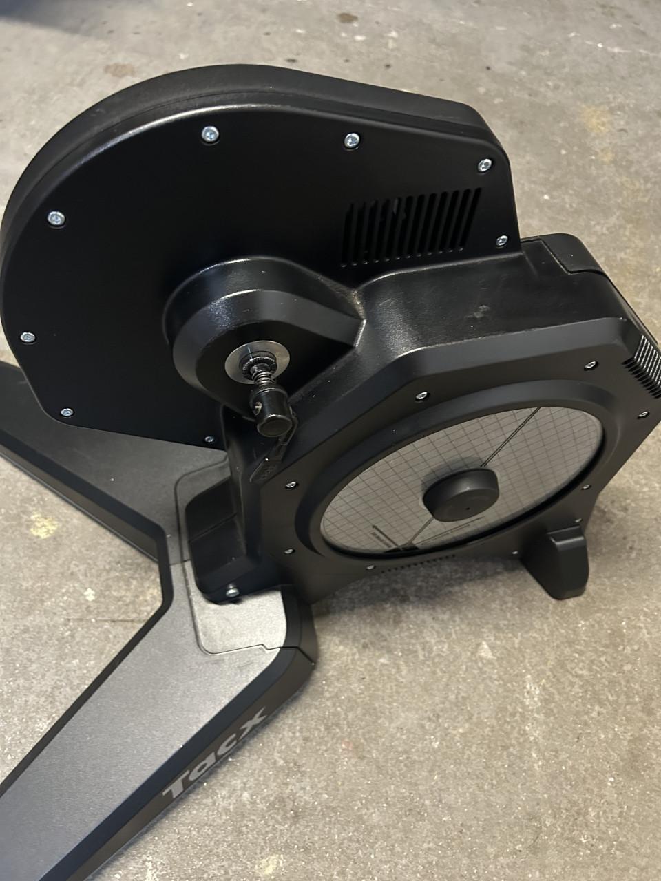 Tacx Flux S indoor fietstrainer