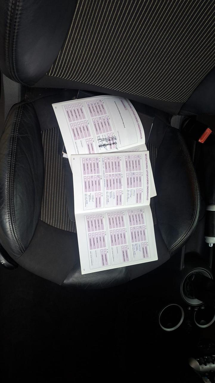 Mini Cooper S 1.6 Cooper S Chili bj:2008 airco- leer 139.000km i.z.g.st