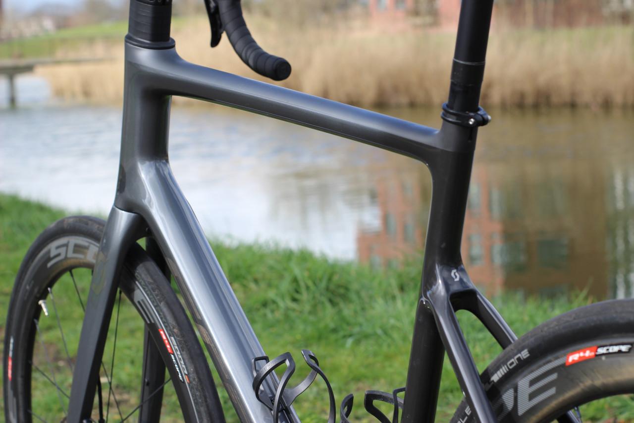 Scott Addict 20 grey XXL 61cm 105 Di2 12 speed