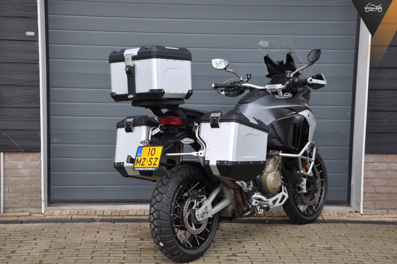Ducati Multistrada V4 S Travel, radar, spaakvelgen