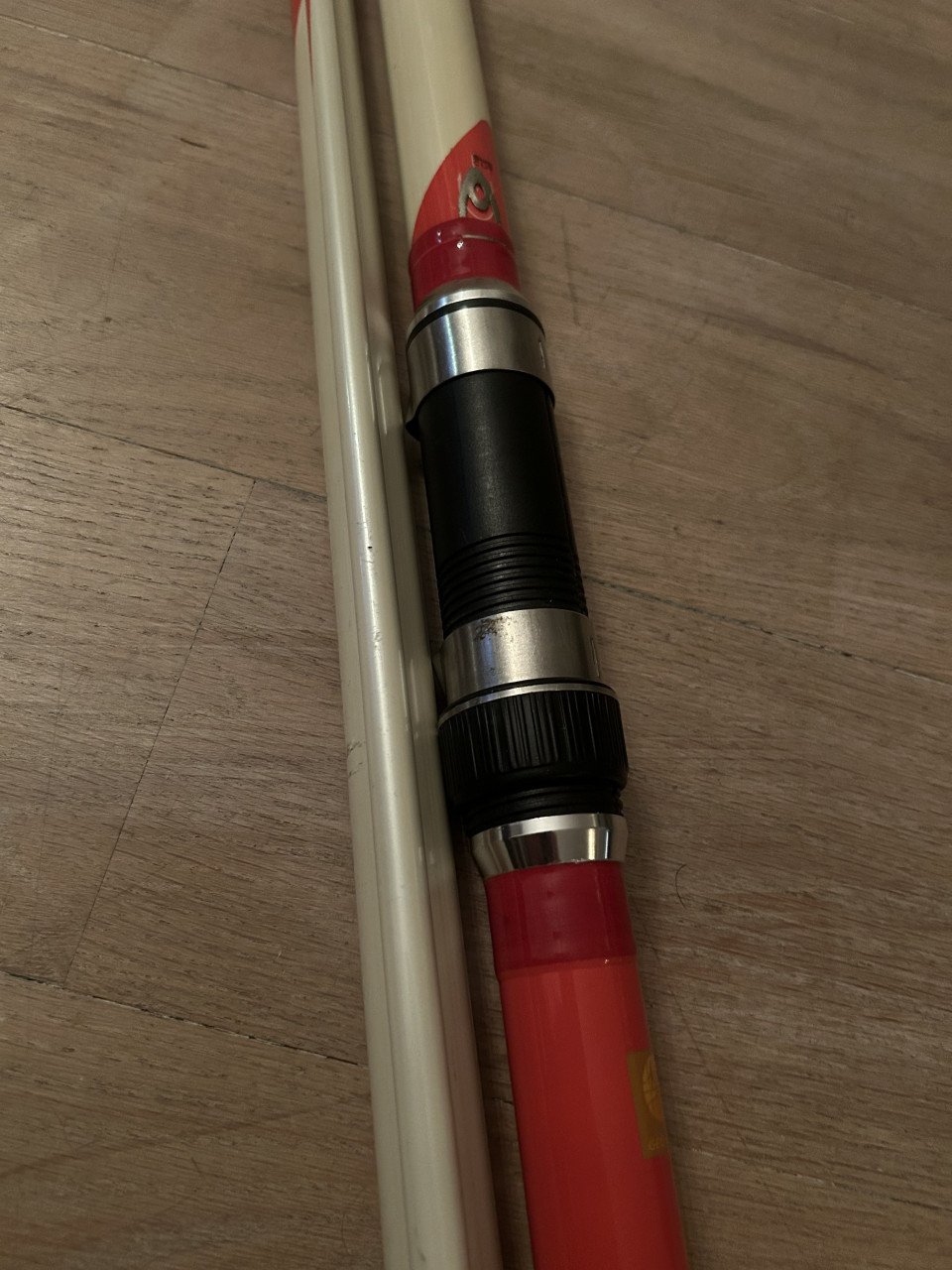 Te koop zeehengel lang 4.20 meter werpgewicht 100 tot200