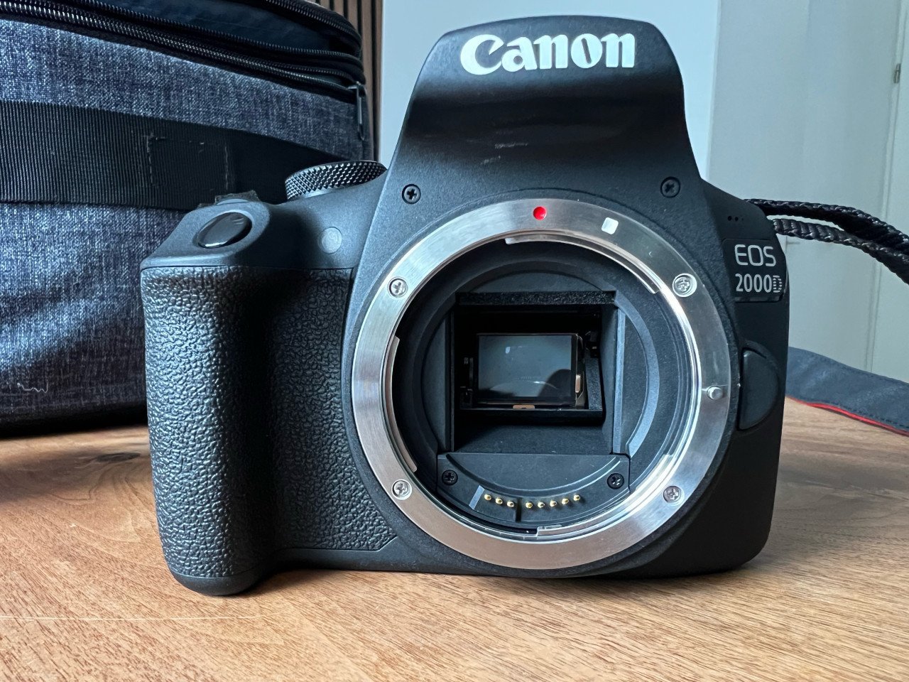 Canon EOS 2000D spiegelreflex - set - nieuwstaat
