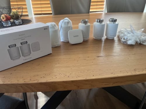 Hombli Smart radiator thermostaten met gateway