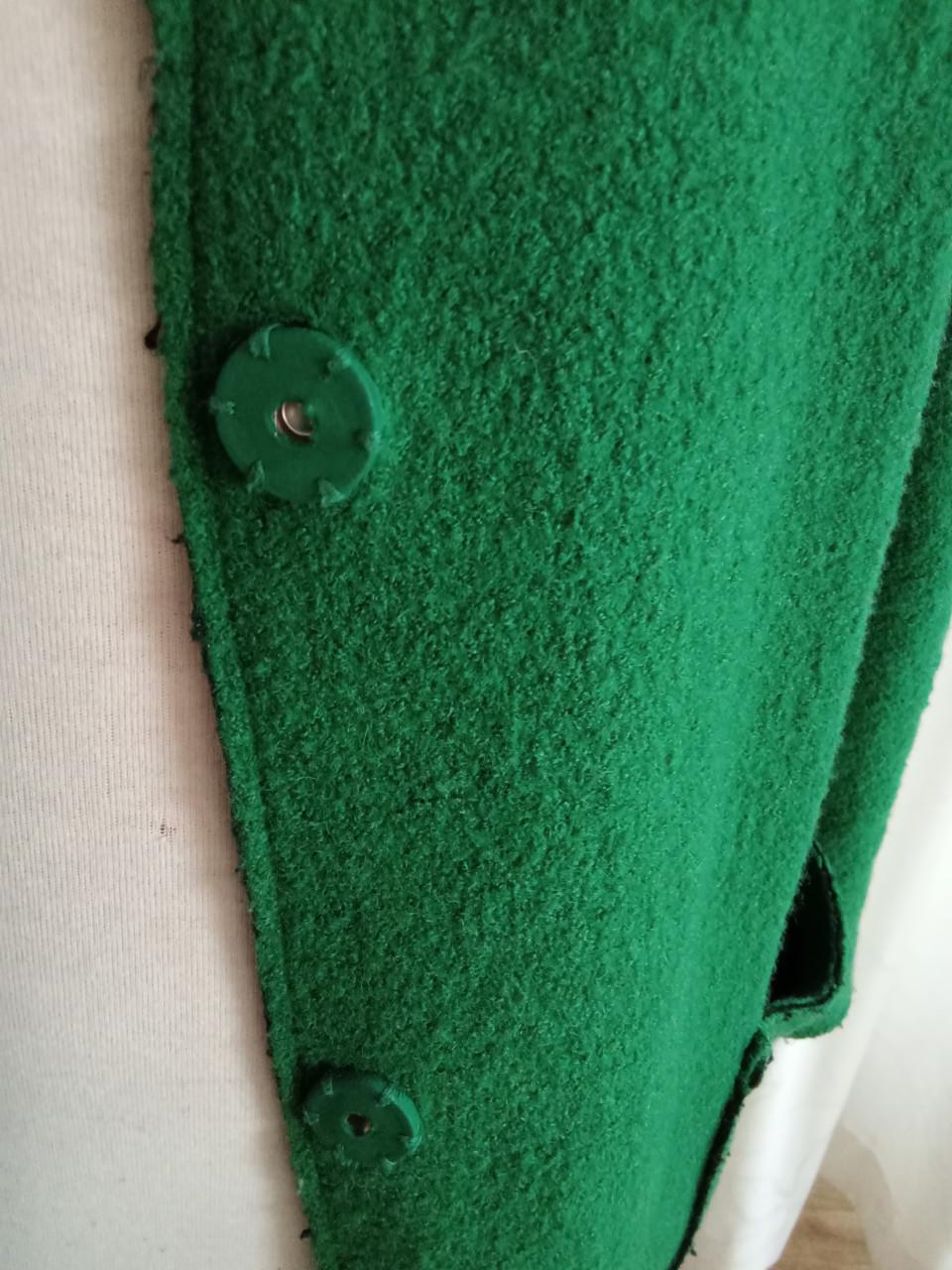 Mooi groen jasje van het merk WE