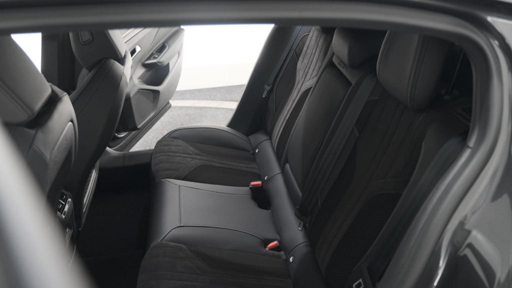 Peugeot 408 puretech gt 130 eat8 | camera | elektrisch bedienbare achterkle