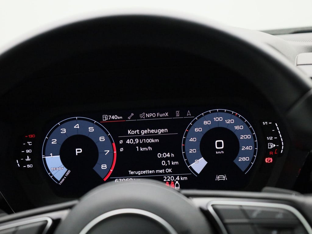 Audi A3 sportback 30 tfsi business edition | automaat | navigatie | apple c
