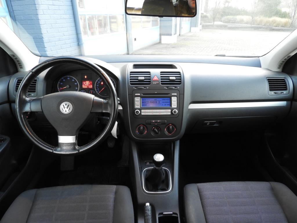 Volkswagen Golf 1.6 optive 4