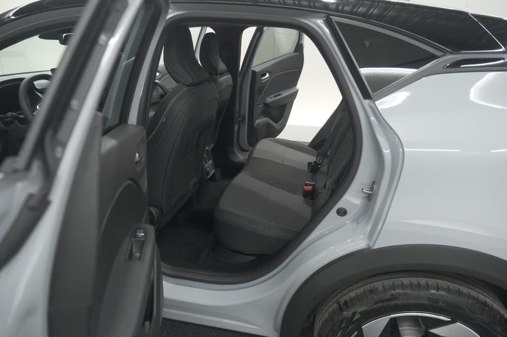 Renault Captur mild hybrid 160 edc techno | camera | navigatie | apple carp