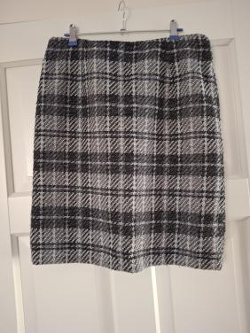 Geruite winterrok maat 38 gratis !