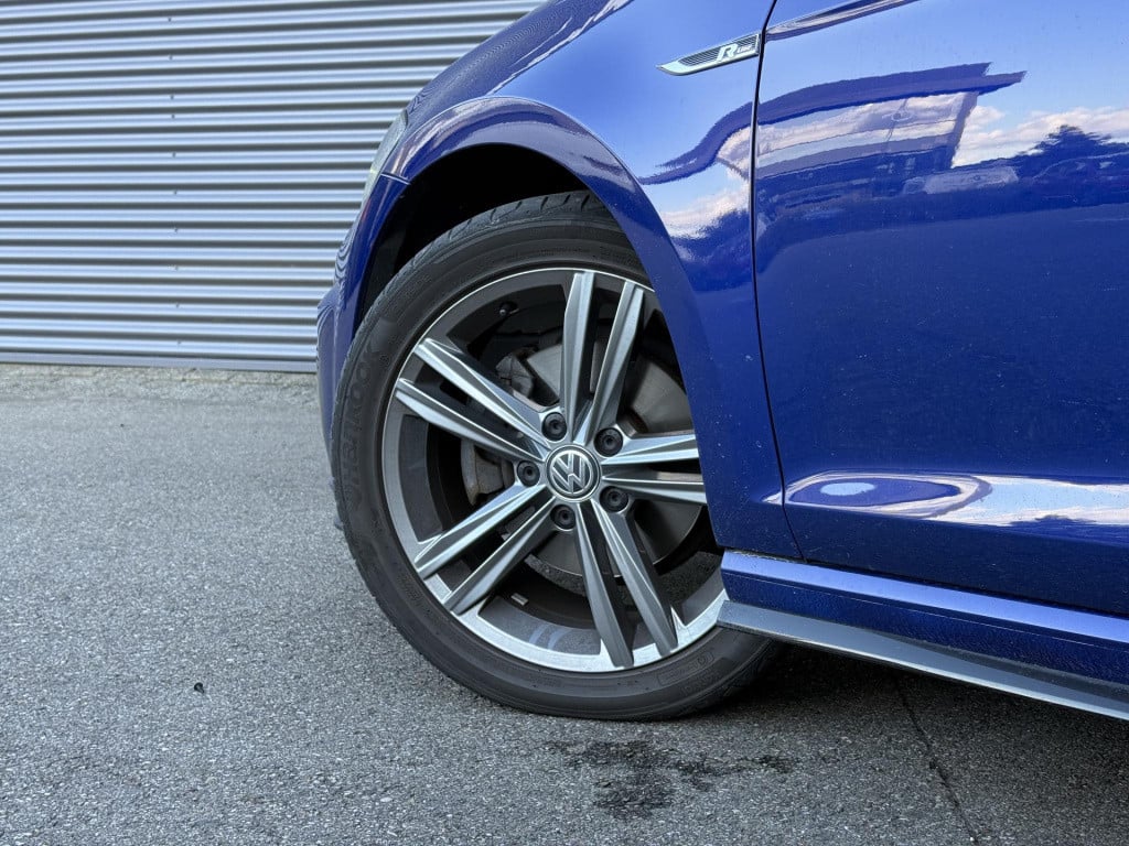 Volkswagen Golf 1.5 tsi highline business r 17'' lmv | 2x r-line | adaptief