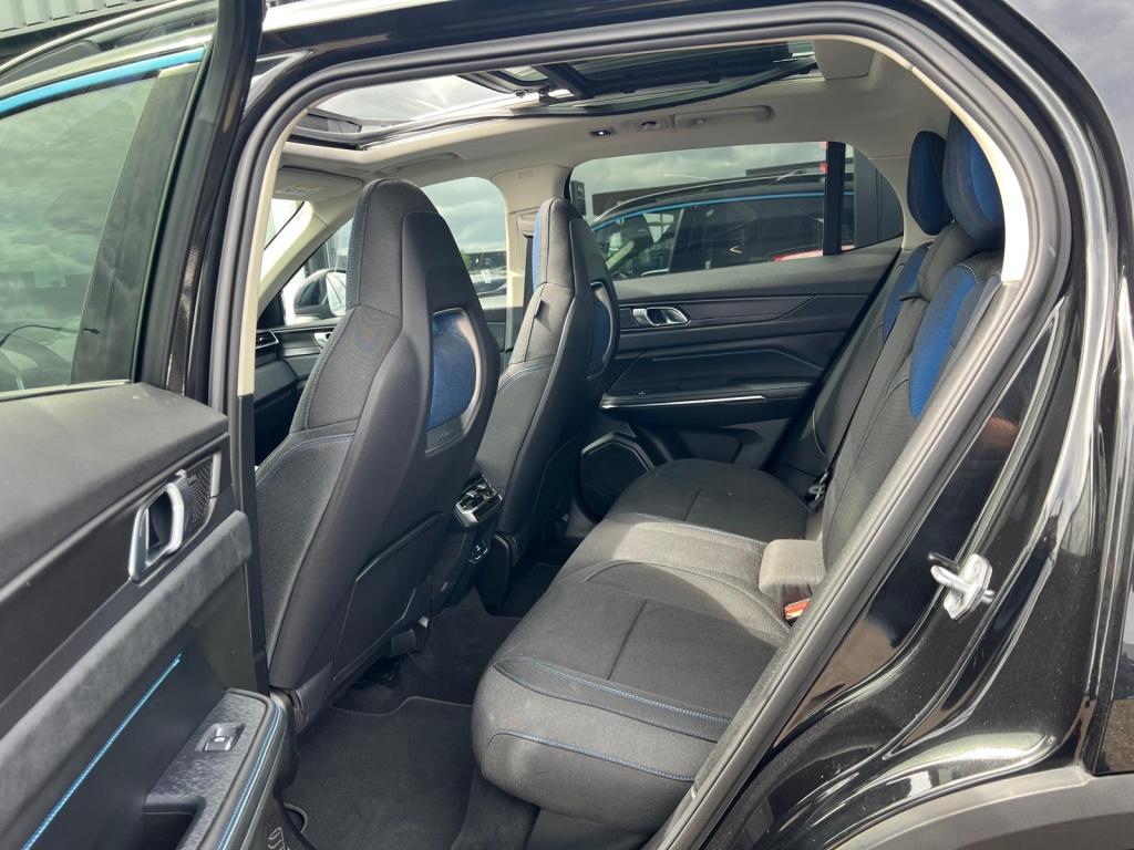 Lynk & Co 01 1.5 261pk phev 7dcth , panoramadak , adaptive cc , carplay
