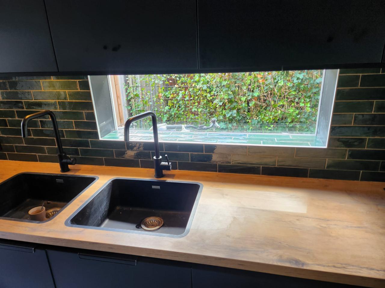 Tegelzetter nodig? Bel/app: 06 21937244 of Mail: jvbtegelzetter@gmail.com