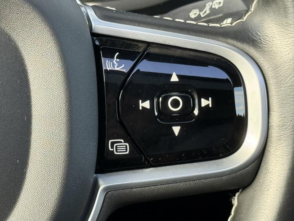 Volvo V60 t6 340pk recharge r-design| panodak| adap.cruise| 360camera| awd