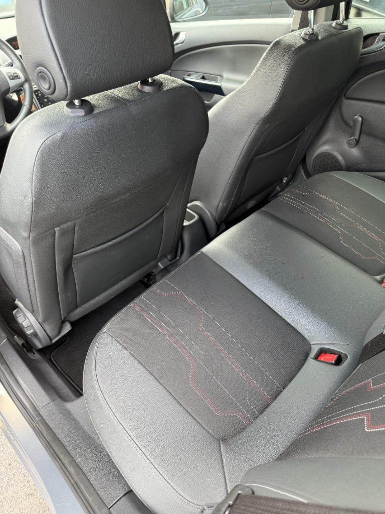 Opel Corsa 1.2 ecoflex selection - airco - stoelverwarming