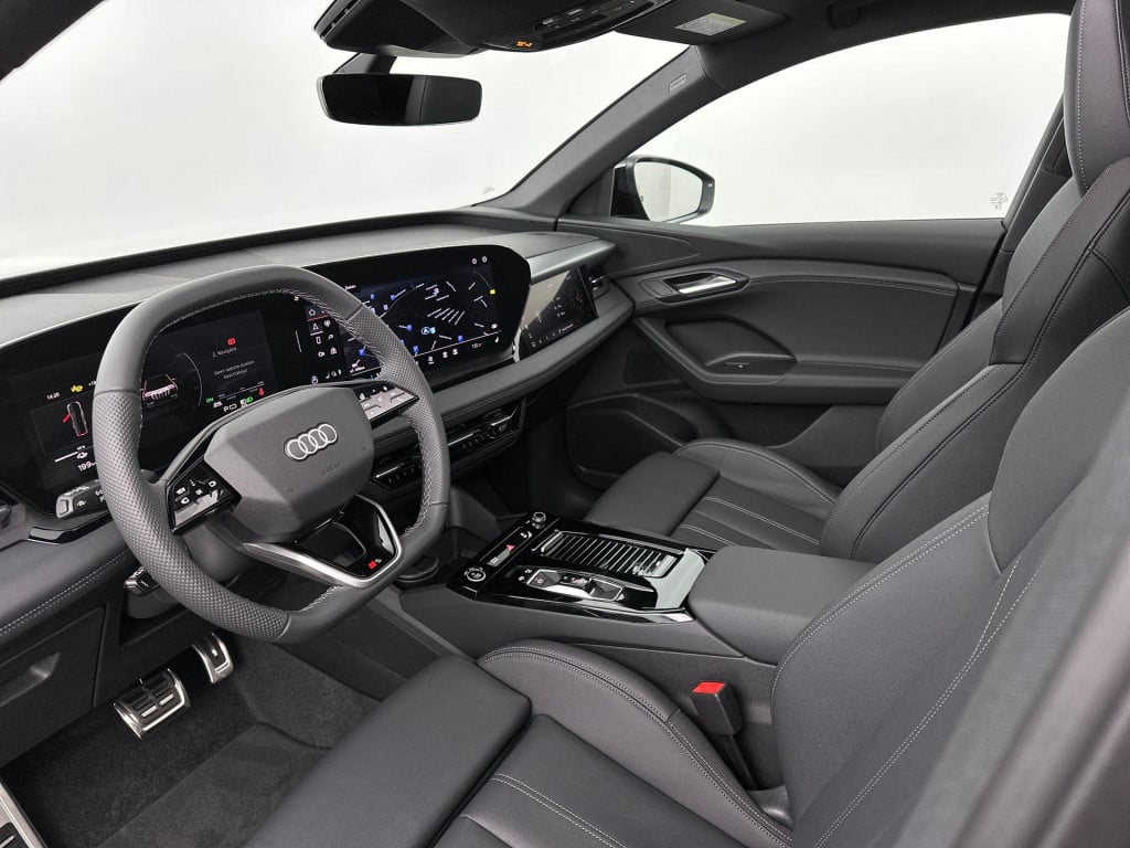 Audi Q6 E-tron sportback s edition e-tron perf 100kwh 225 kw / 306 pk sport