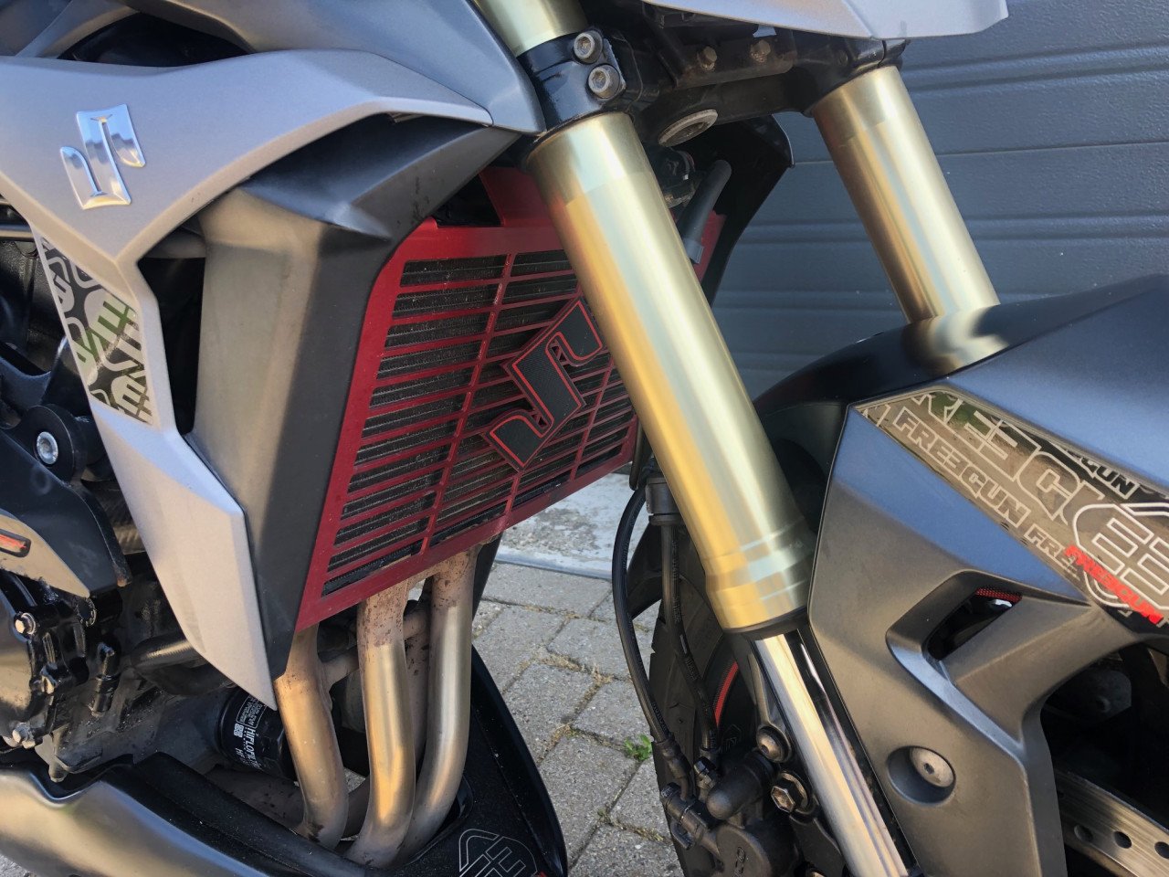 Suzuki GSR750 ABS "Freegun" uit 2017 met 60dkm, nette staat, rijklaar €4500