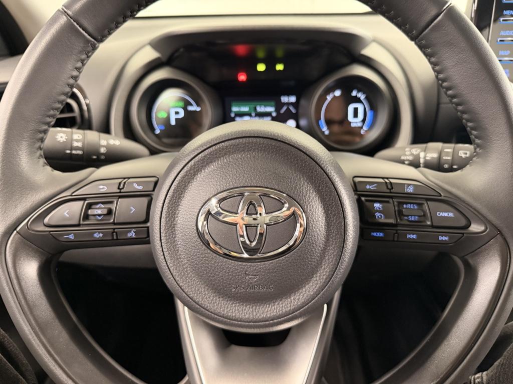 Toyota Yaris 1.5 hyb. dynamic| adap.cruise| camera| climate| keyless