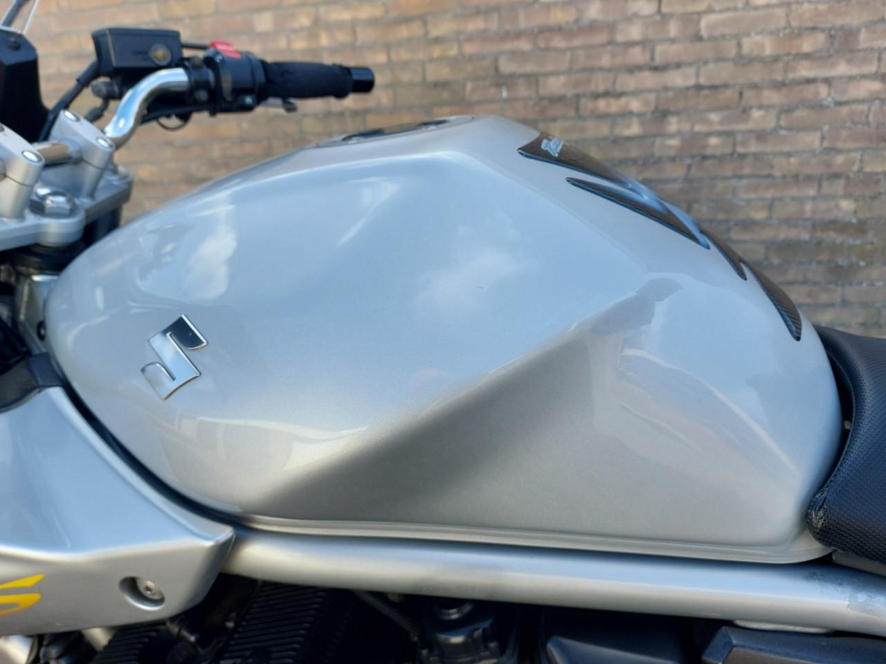 Suzuki Bandit GSF 650 SA abs versie.