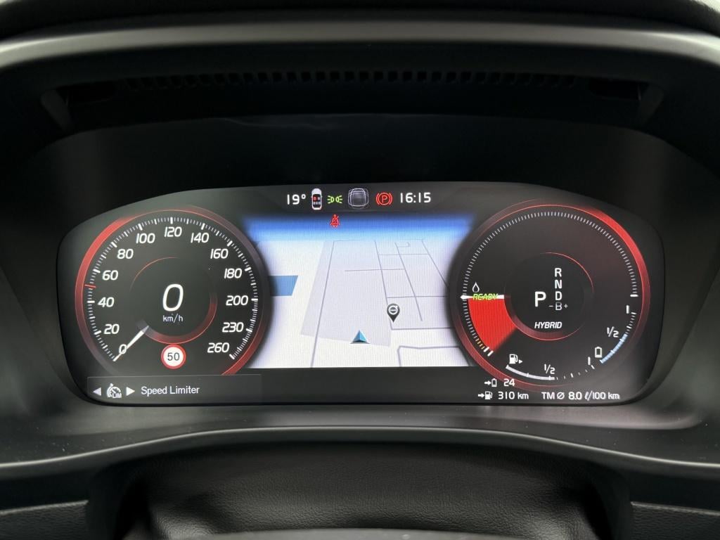 Volvo XC40 t5 262pk recharge ultimate dark | adap.cruise| panodak| trekhaak