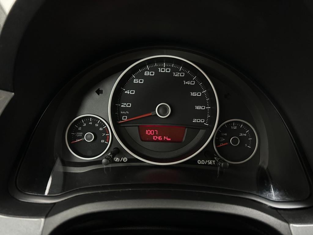 Seat Mii occasion 1.0 sport connect | grijs | tweedehands seat mii | airco 