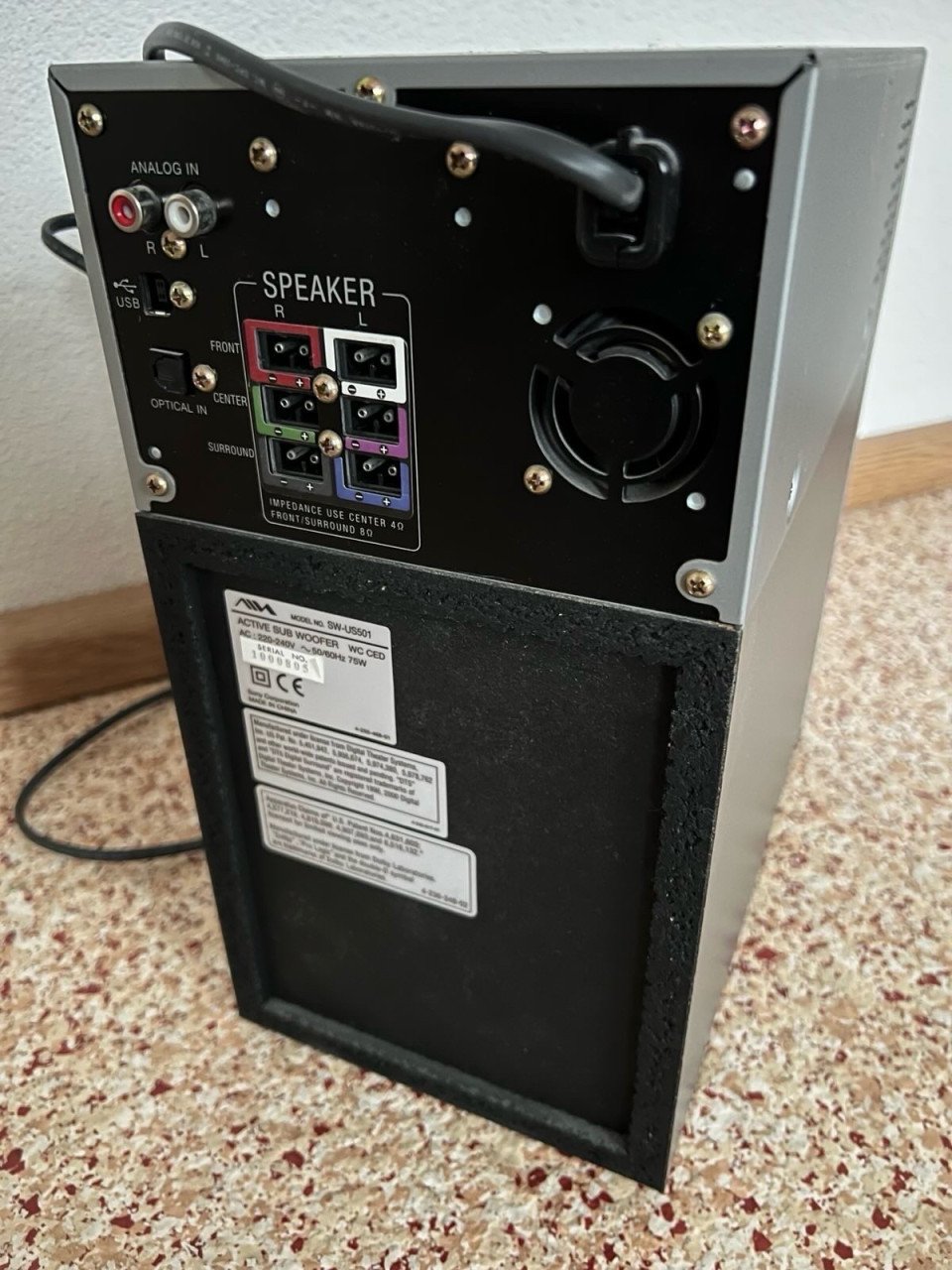 Grijze Aiwa 5.1 SW-US501 luidspreker set