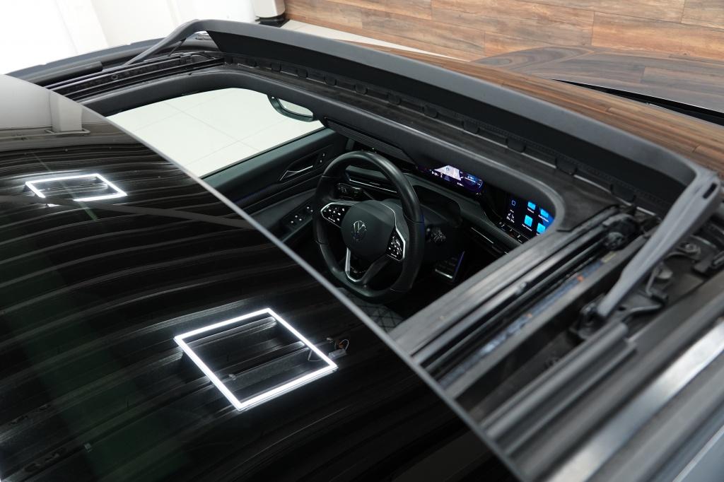 Volkswagen Golf r-line 1.5 etsi r-line | pano | iq-lights | acc | led |