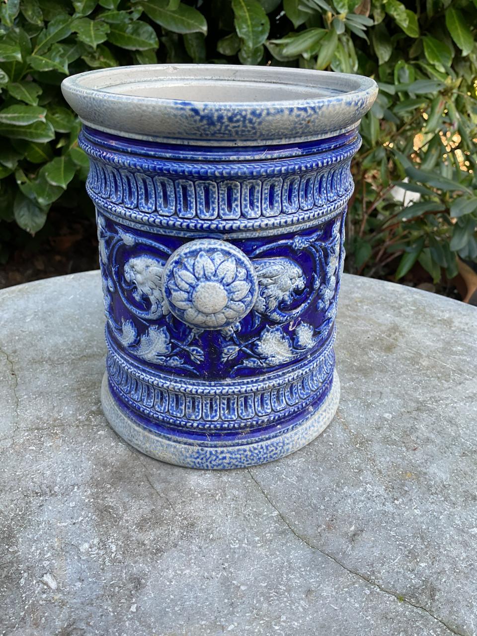 Westerwald aardewerk pot