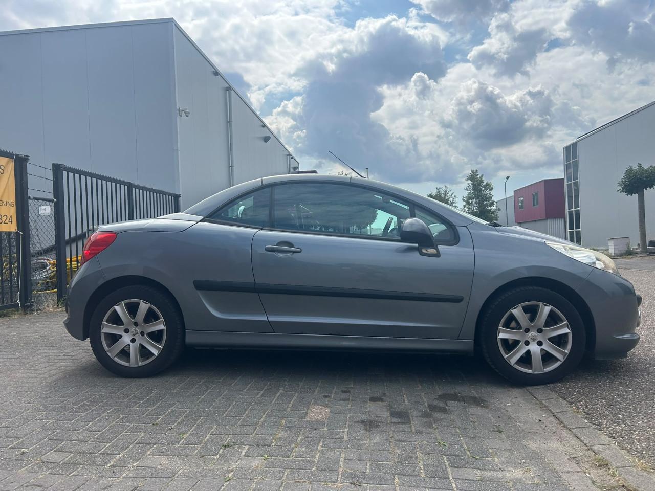 Peugeot 207 CC 1.6 VTi Leuke Goedkope en Kleine Cabrio!