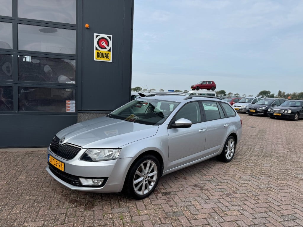 Skoda Octavia combi 1.2 tsi greentech ambition businessline