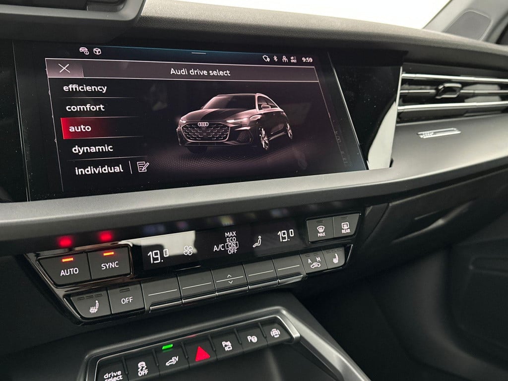 Audi A3 allstreet advanced edition 40 tfsi e 150 kw / 204 pk sportba