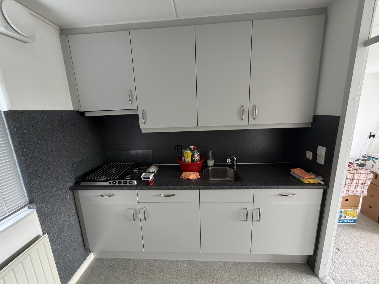 Prachtige Keuken lichtgrijs