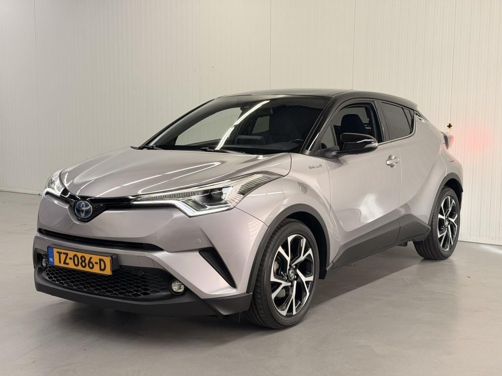 Toyota C-hr 1.8 hybrid bi-tone plus
