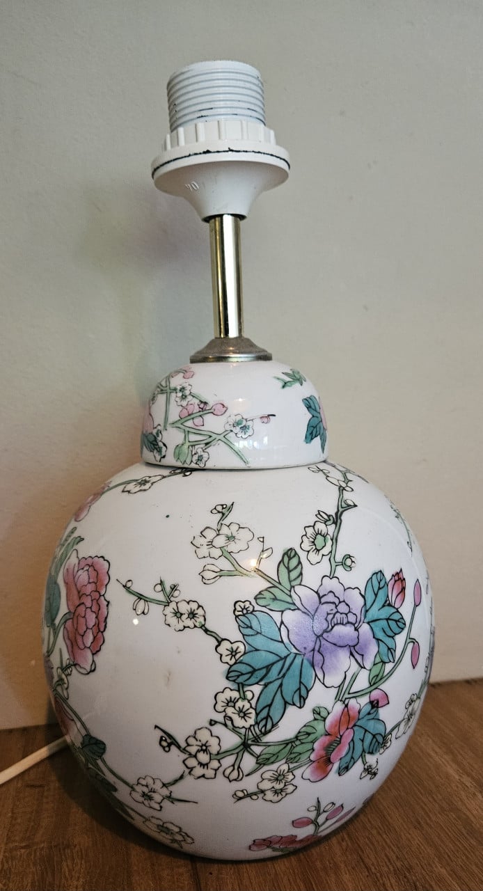Lamp zonder kap