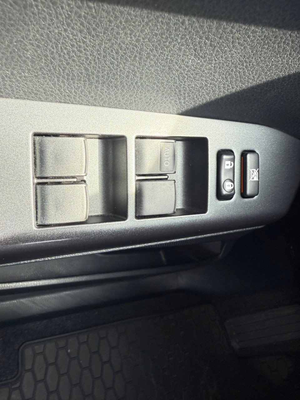 Toyota Rav4 2.5 hybrid executive business
